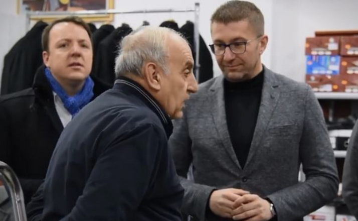 Дуќанџиите до Мицкоски: Нивните бизниси работат, а за нас работата е катастрофа