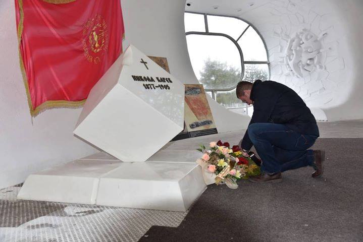 Ќе му ја вратиме државата на народот, само така ќе им се оддолжиме на великаните