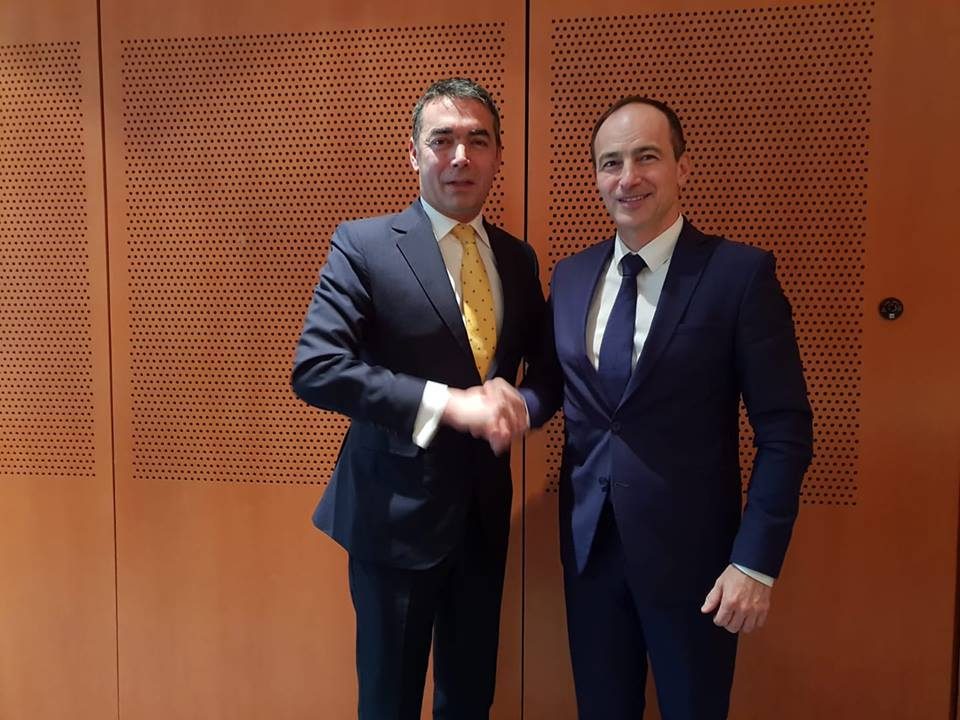 Цар Самоил е бугарски цар, Григор Прличев е Бугарин