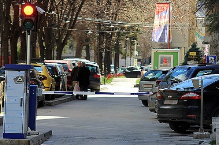 Бесплатно паркирање во Центар за Нова година и Божиќ