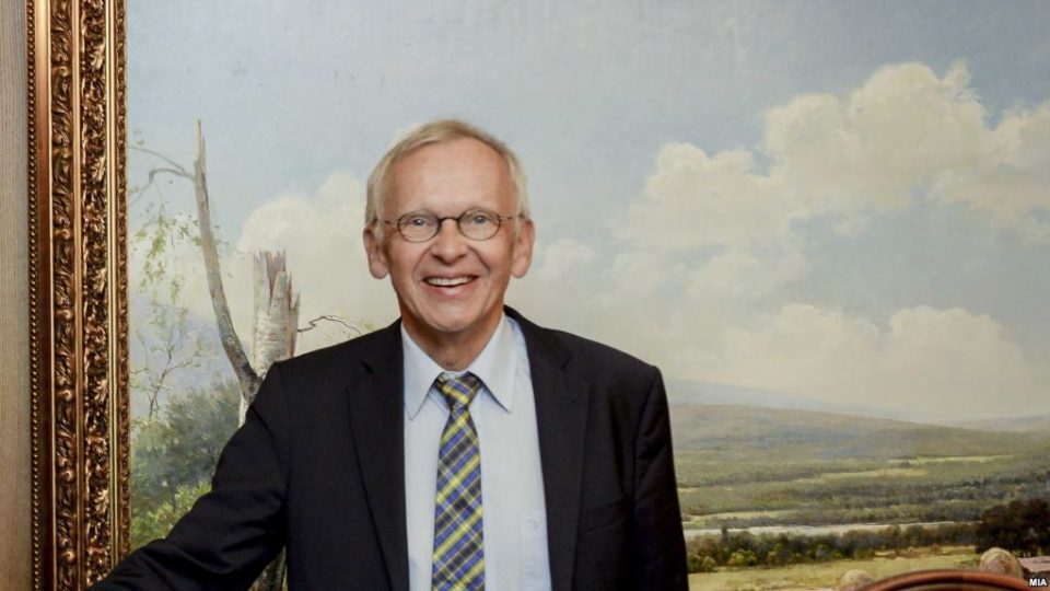 Прибе на средби со судии и обвинители – ги убедувал да работат одговорно и транспарентно