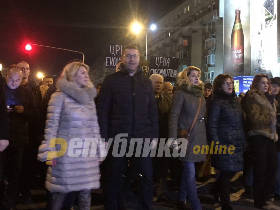 Мицкоски: Нашиот пат е кон уривање на оваа хунта наречена СДСМ