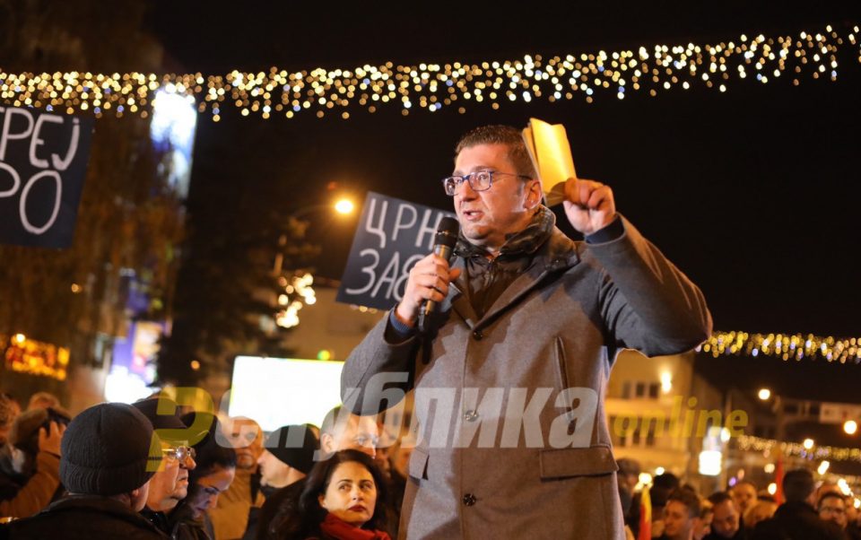 Мицкоски: Има ли нешто да издвоиме и да речеме, добро е, тргна работата. Нема! Доста е!