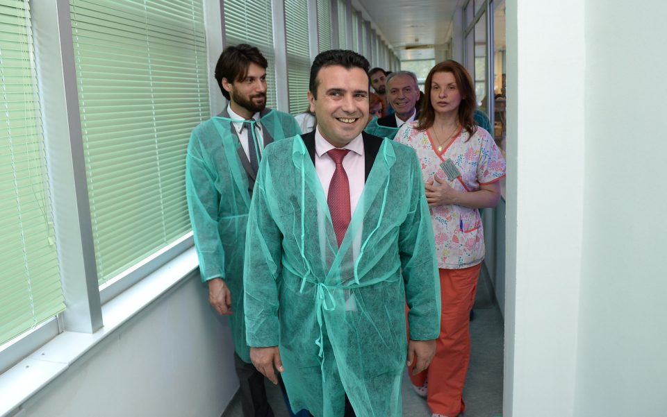 Заев задоволен од постигнатото во здравството: Некои специјалисти од Клинички земаат плата како во Германија