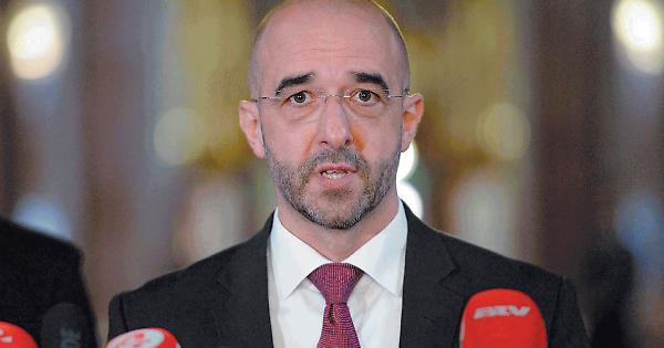 Ковач: Азилот на Груевски е во согласност со сите меѓународни правила