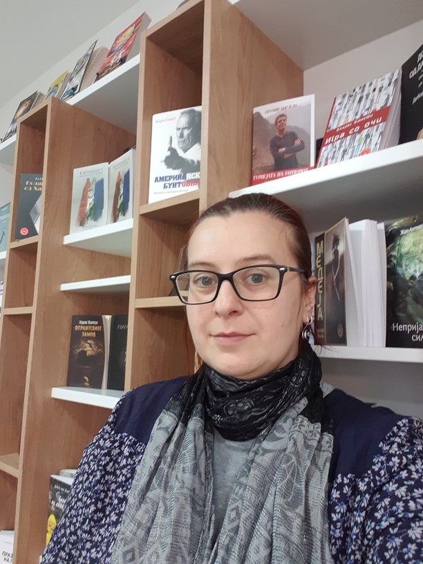 Кампањата „Читај на екс“ беше вистински погодок и луѓето зборуваат за неа