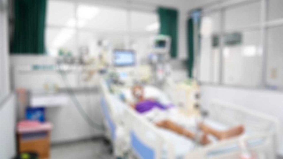 Жена која била во кома 14 години родила бебе, властите ќе отворат истрага за сексуално злоставување