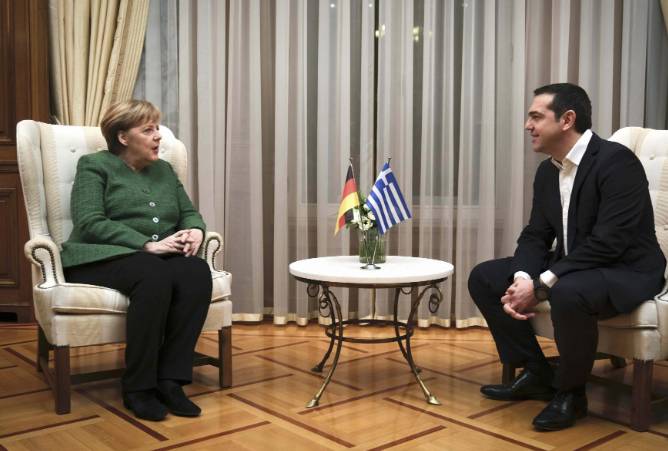 За Меркел веќе сме Македонија – Договорот од Преспа е во корист на цела Европа