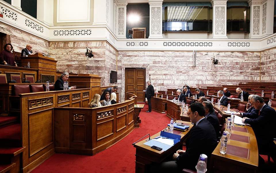 Почна расправата во грчкиот Парламент за ратификација на Договорот од Преспа