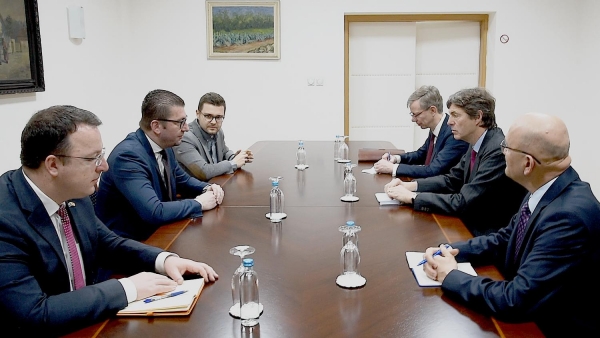 Мицкоски: Меѓународната заедница за мене е подеднакво важна како и домашната јавност