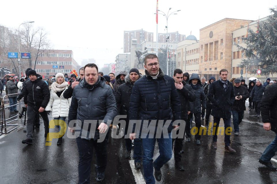 Николоски: Мицкоски ќе победи затоа што е чесен, затоа што е поквалитетен и далеку поголем родољуб од Заев