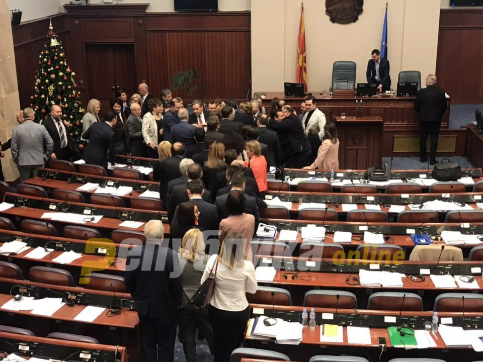 Русјаков: Слободата да ви биде затвор, а парите, беда