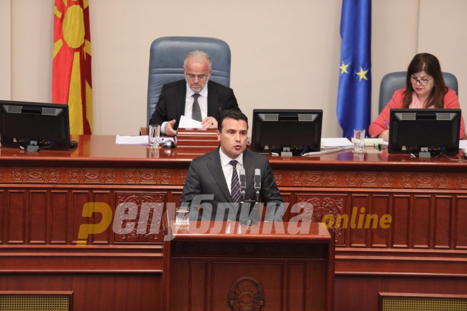 Заев: Не е точно дека Тевдовски е сменет бидејќи не сакал да потпише заем за новиот Клинички центар