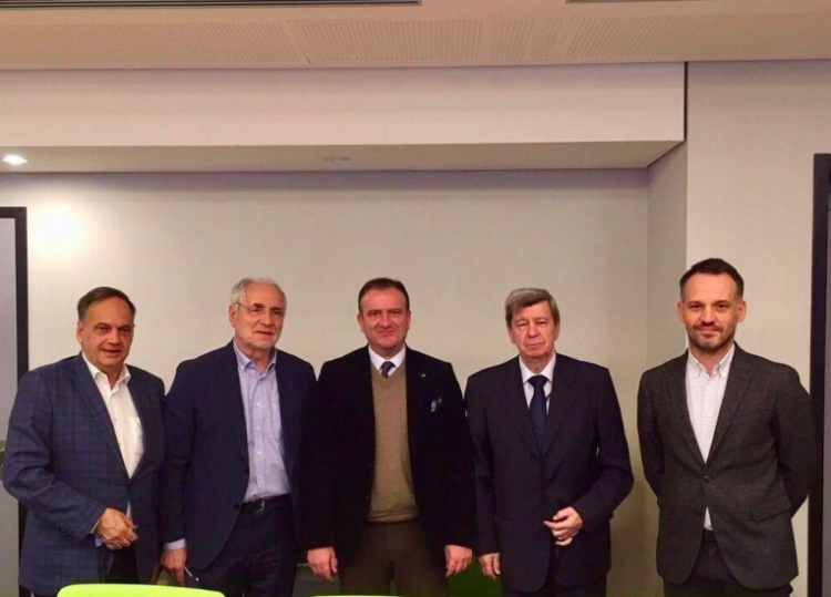 Таравари од Брисел: Ќе беше подобро прашањето за јазикот да се реши во Уставот