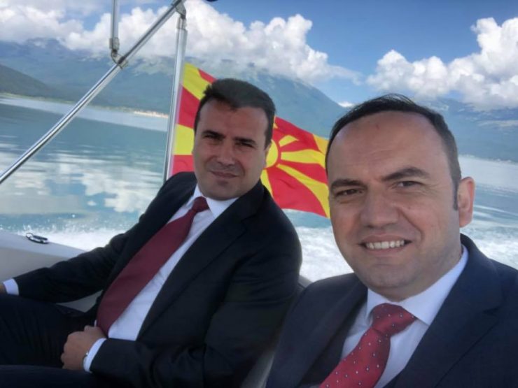 Заев: Мојот пријател Османи заборави дека албанскиот е втор јазик