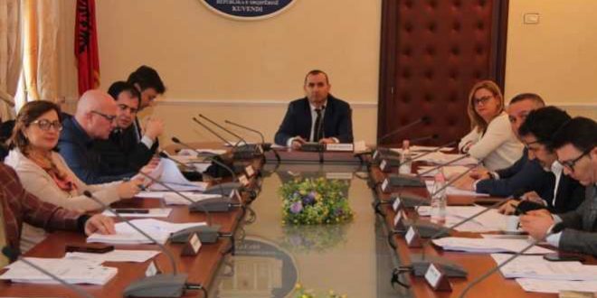 Албанската Законодавна парламентарна комисија го поддржа Протоколот за членство на Македонија во НАТО