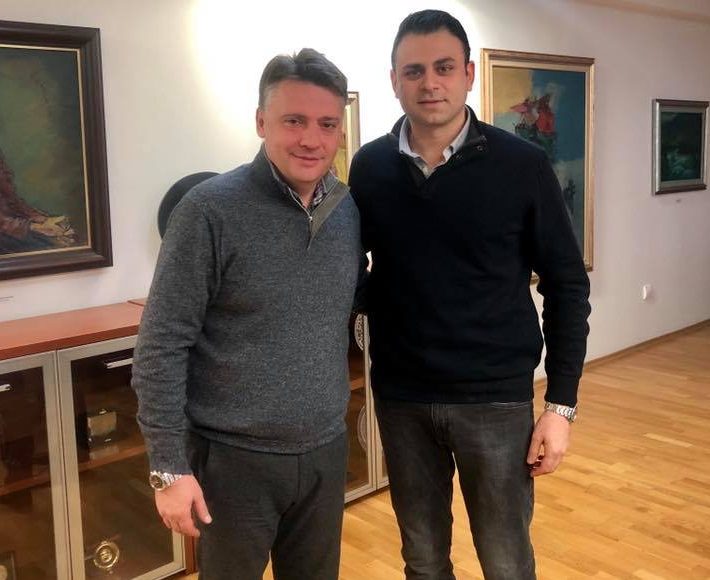 10 000 евра му натежнале на раката на Александар Ружин