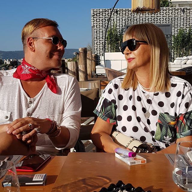 Мајка му на Боки 13 си поднесе оставка од владината комисија