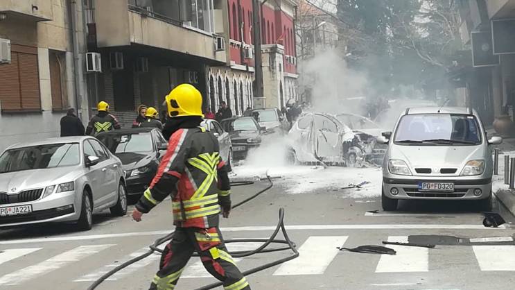 Силна експлозија во Подгорица, едно лице во критична состојба