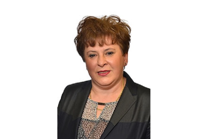 Нема крај: Сопругот на Мира стана командир