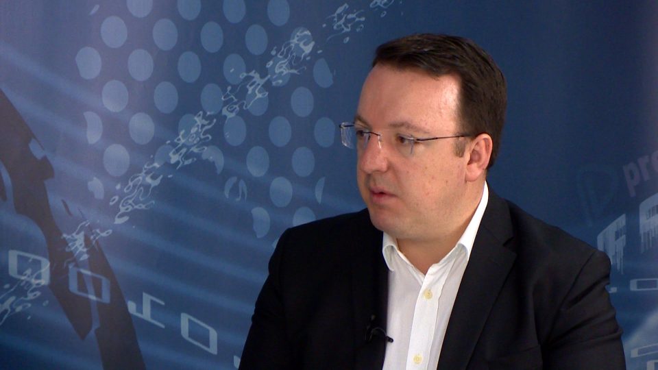 Николоски: Не еден, туку многу бизнисмени се рекетирани, а вкупната сума на побарани средства и добиени надминува 20 милиони евра