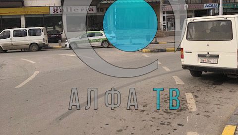 Денеска: На автобус од „Дурмо турс“ му закочило тркалото, сите патници го напуштиле