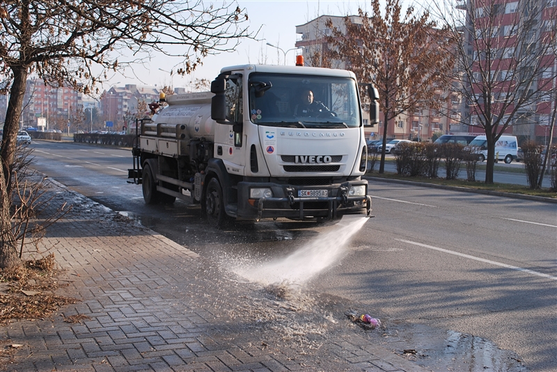 Конечно во Скопје ќе се измијат улиците со автоцистерни