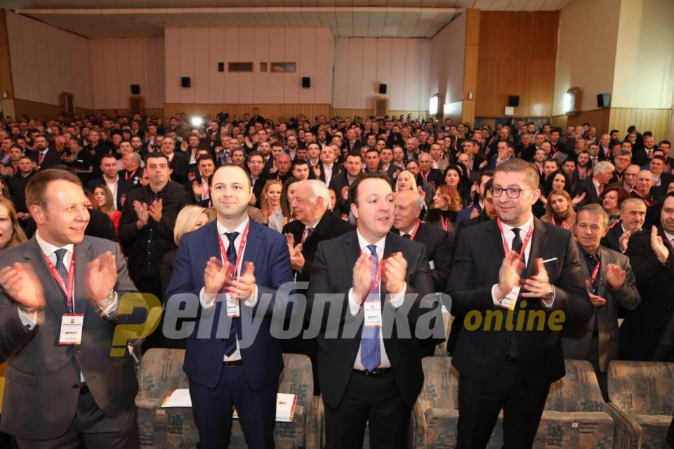 Ќе понудиме решенија и план кој ќе ја извадат нашата земја од кризата во која е потоната