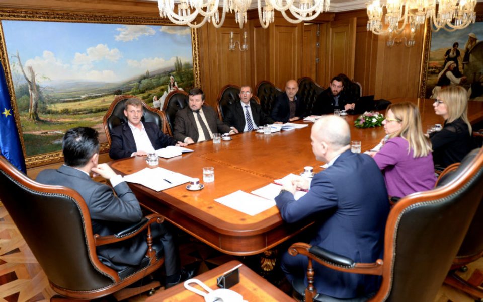 Владата ќе го разгледува барањето за дислокација на казината и обложувалниците