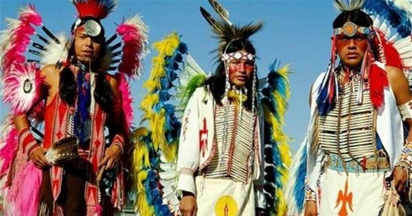 И ние како Индијанците ќе си останеме само по дома да се викаме Македонци