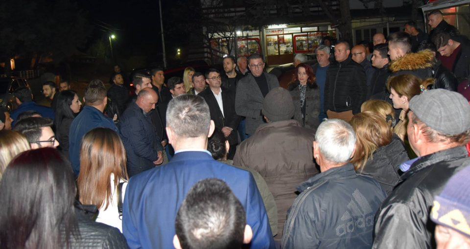 Мицкоски: Жителите на Криволак се борат за гол живот