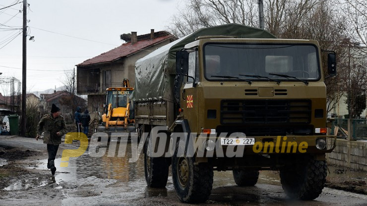 Подофицер и војник на АРМ од гарнизонот Скопје позитивни на коронавирусот