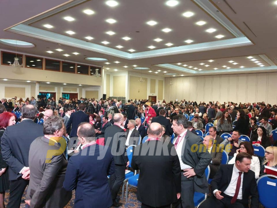 Нов мандатар, реконструкција или избори – СДСМ решава в недела