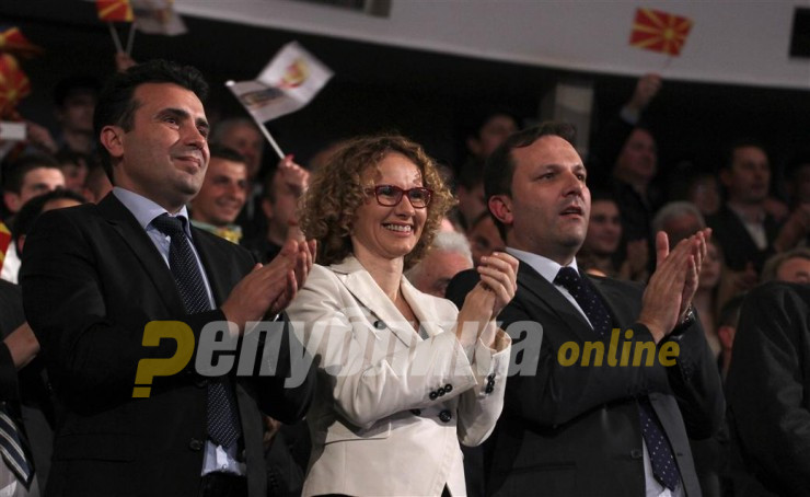 Уценетите слуги на Заев кои работат на копче се се помалку