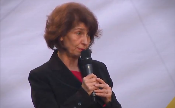 Силјановска Давкова: Во оваа земја не живее демократијата, а каде нема демократија, нема ни ЕУ