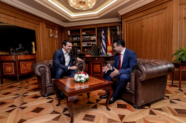 Заедничка прес-конференција на премиерите Заев и Ципрас (Следете во живо)