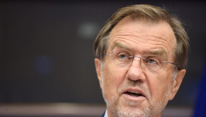 Петерле: Ќе биде нечесно ако не добиете датум за почеток на преговори