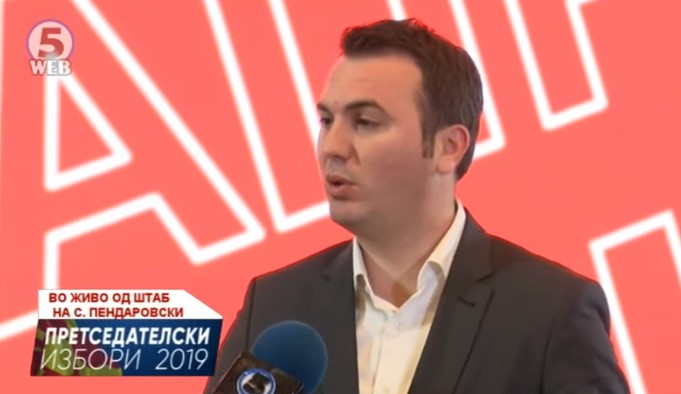 Адеми: Децата да се вакцинираат зашто нема да ги запишуваат во училиште