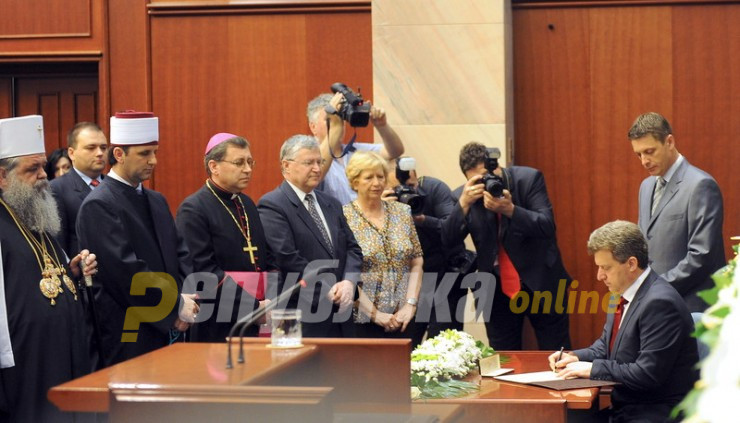 Еве му шанса на Иванов да докаже дека сите треба да бидат еднaкви пред законот