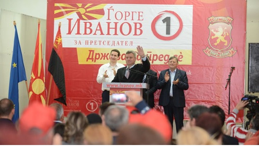 Кого ќе послуша Иванов: Хан, Ахмети и Заев или народот?