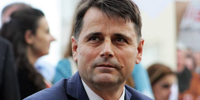 Поранешниот премиер на Косово, Бајрам Косуми предлага Балканска конфередација