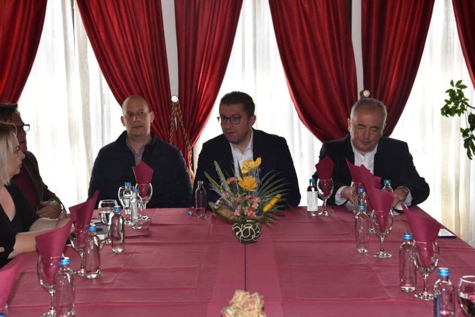 Мицкоски и Милошески се сретнаа со туристичките работници од Охрид