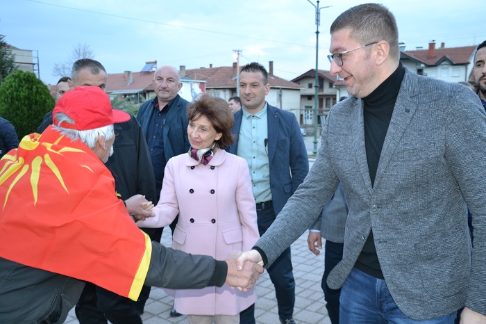 Силјановска Давкова: Нема да трчам по привилегии, претседателот треба да сочувствува и да ги разбира граѓаните