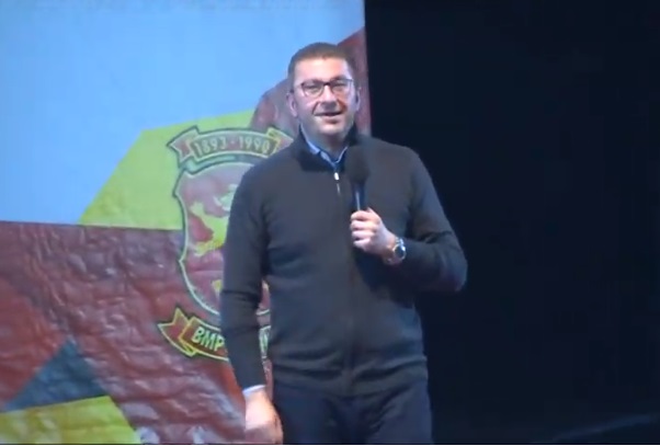 Неправда е кога се перчите со инвестиции што некој пред вас ги донел во Македонија