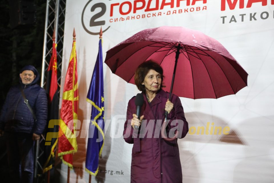 Прават пародија од Нобеловата награда за мир