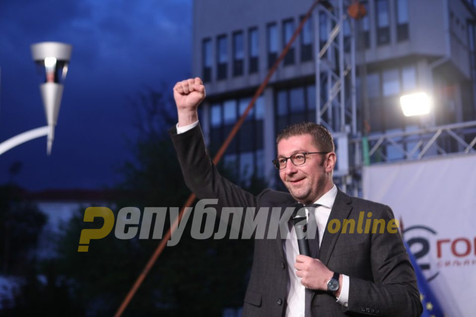 Следете во живо гостување на Христијан Мицкоски на Алфа телевизија