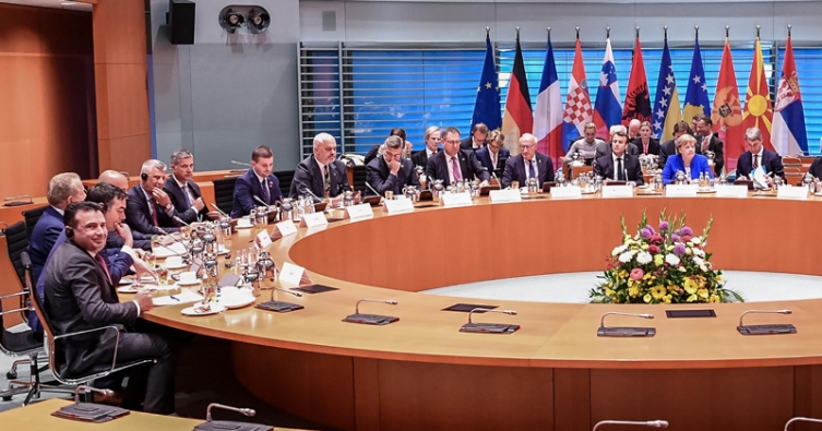 Франција ја објави Стратегијата за Западен Балкан, прво реформи, па членство во ЕУ