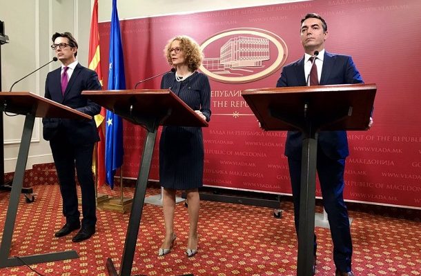 Димитров: Јас и Пендаровски сме заедно, другото е медиумска прикаска