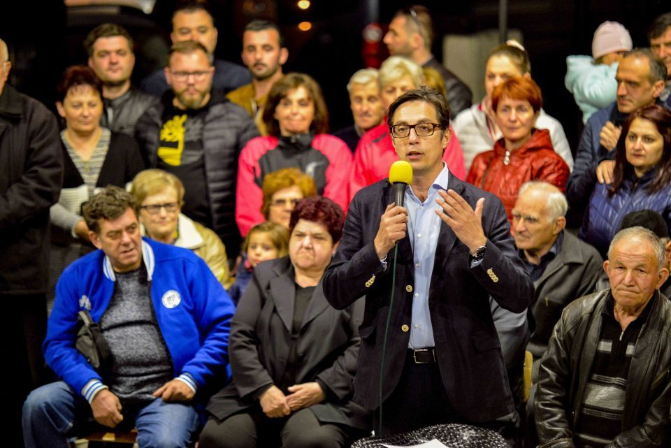 Пендаровски ја почна кампањата во Крушево: Нема подобра опција од интеграцијата во ЕУ