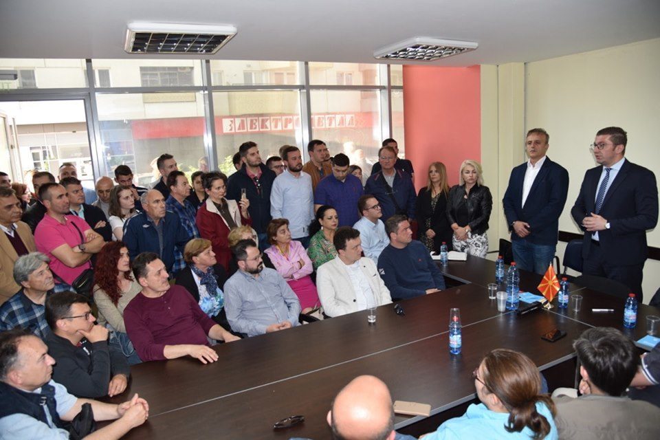 Мицкоски: Пратеничката група на ВМРО-ДПМНЕ ќе поднесе амандман на законот со цел намалување на цената на парно услугите